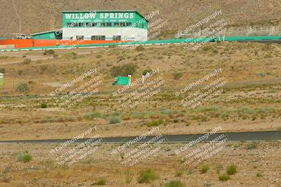 media/Jun-01-2025-CalClub SCCA (Sun) [[eae223c5dd]]/Group 4/Qualifying/